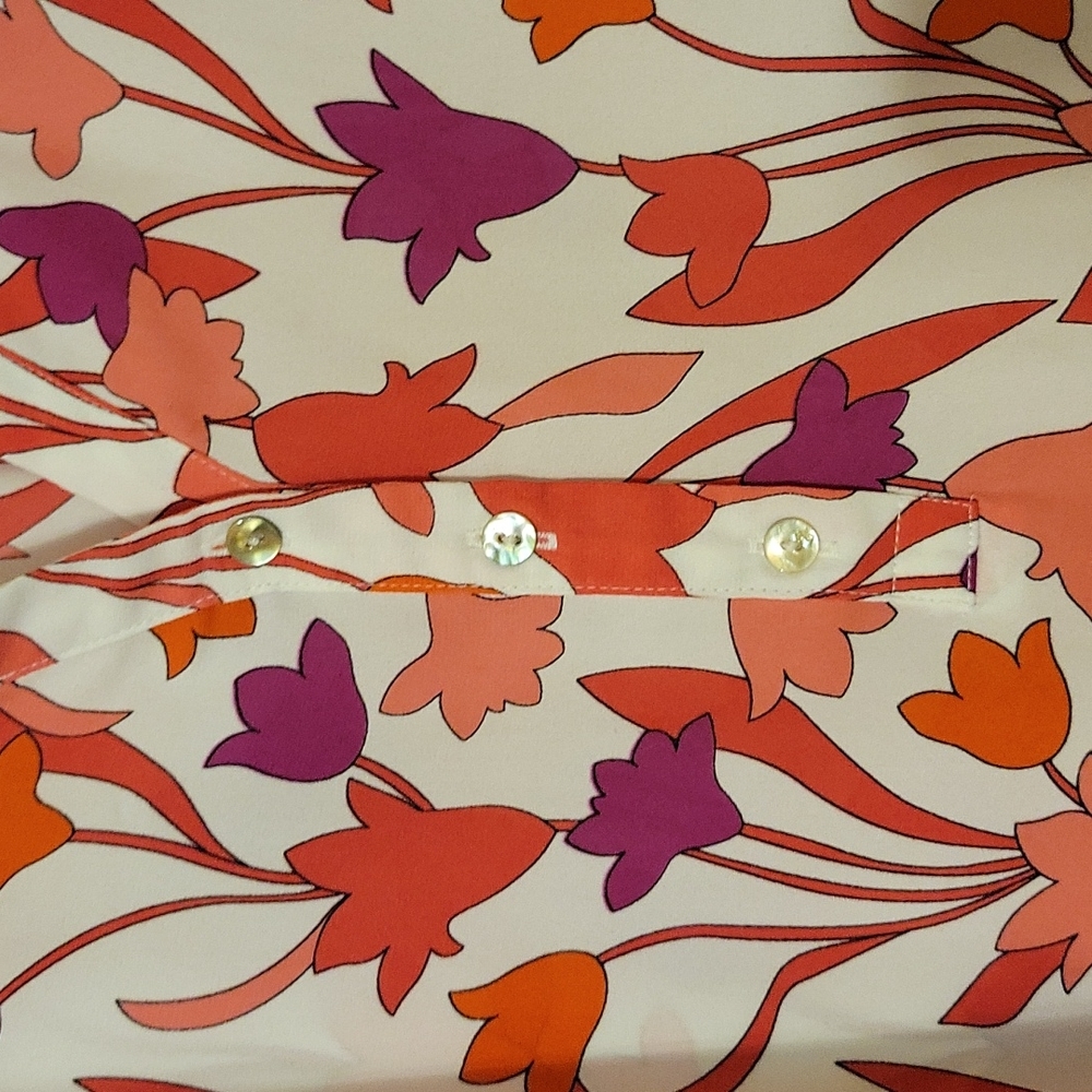Floral Top - Picture 2 of 5